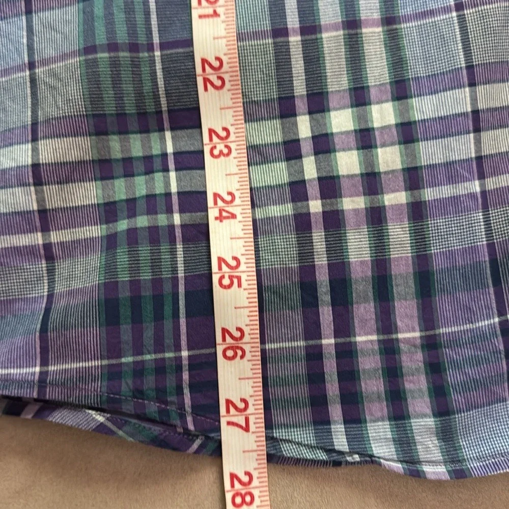 BANANA‎ REPUBLIC. Slim fit, Untucked, Long Sleeve Shirt. Size Medium